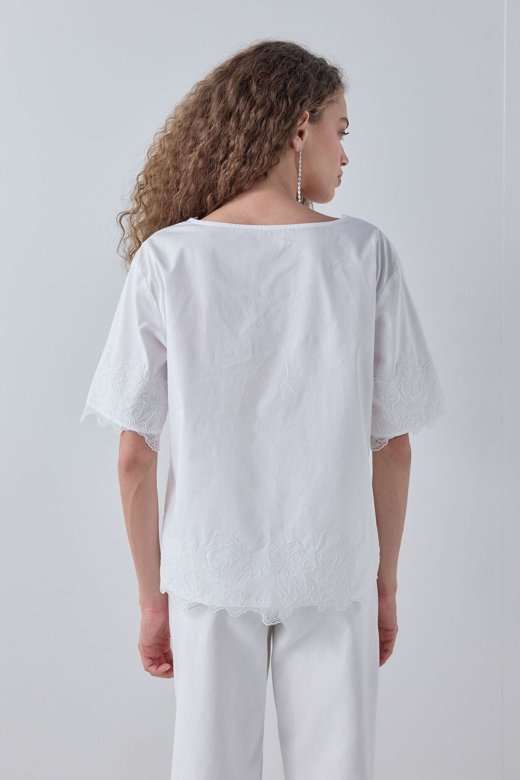 Nomi Lace Trim Top White