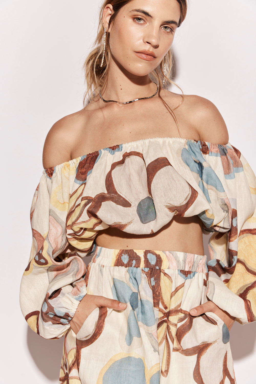 Collective Tops - Inka Linen Top Flower secondary image