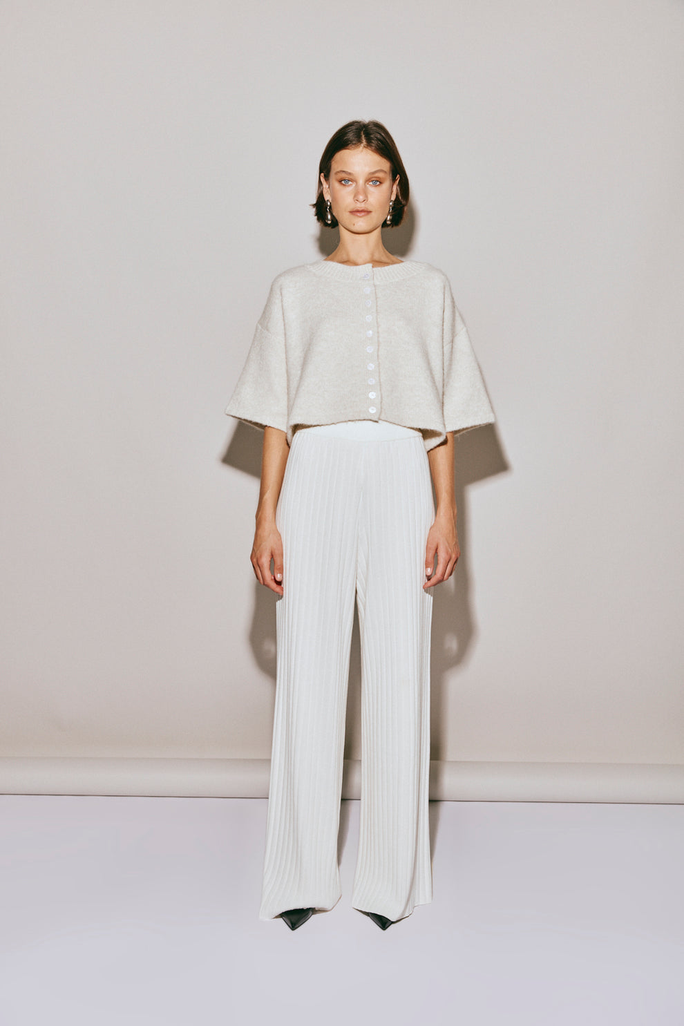 Collective Tops - Hailey Knit Cardigan Oyster fourth image