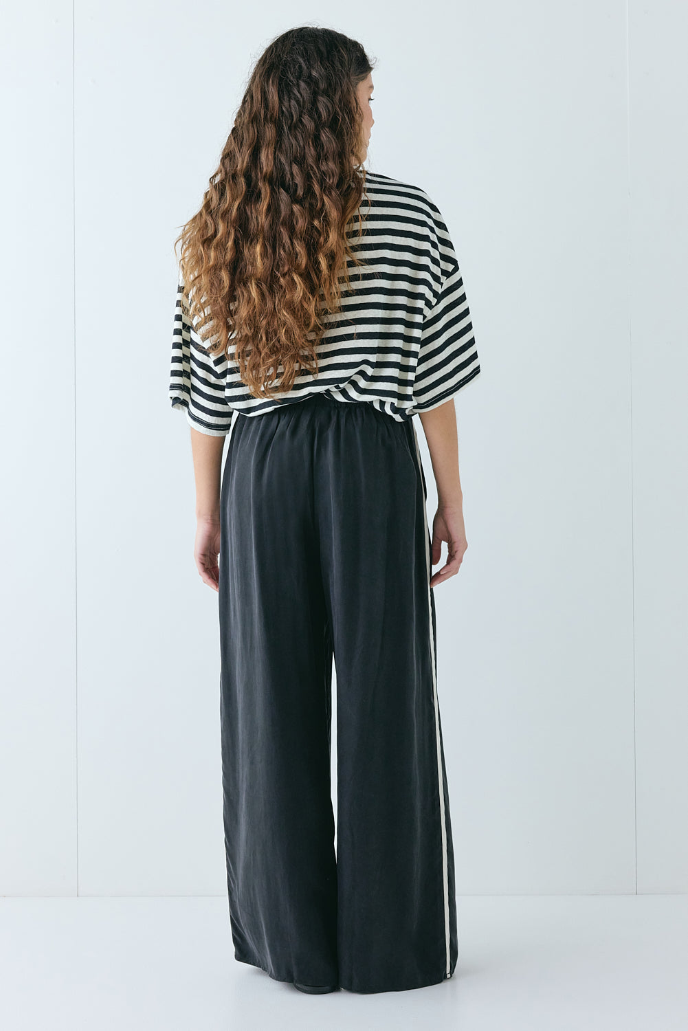 Moonscapes Pants Black