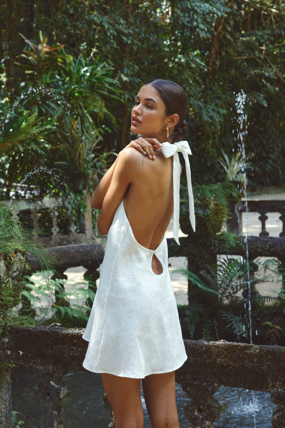 Natassia Linen Halter Mini Dress White – VRG GRL