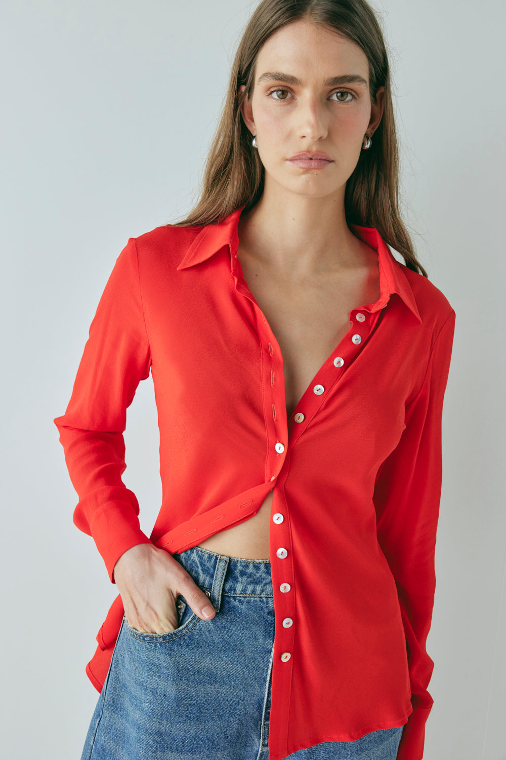 Mila Bias Shirt Red – VRG GRL