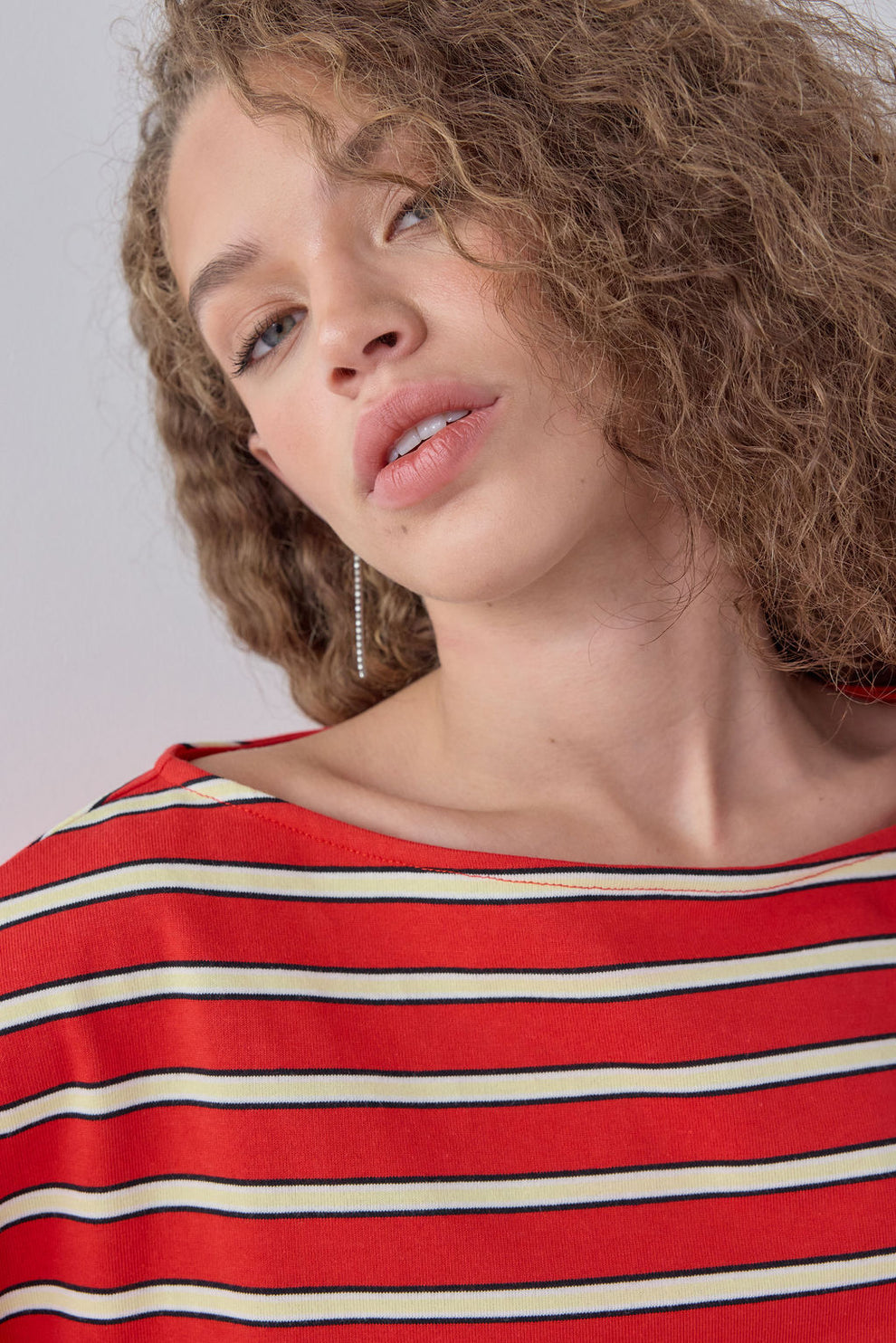 Della Tee Red Stripe 