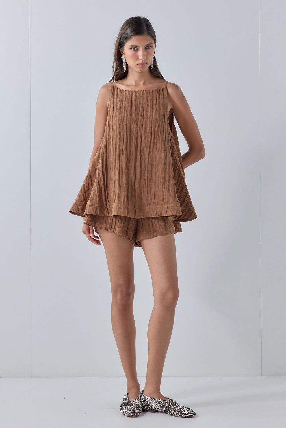 Sylvia Top Brown Crinkle