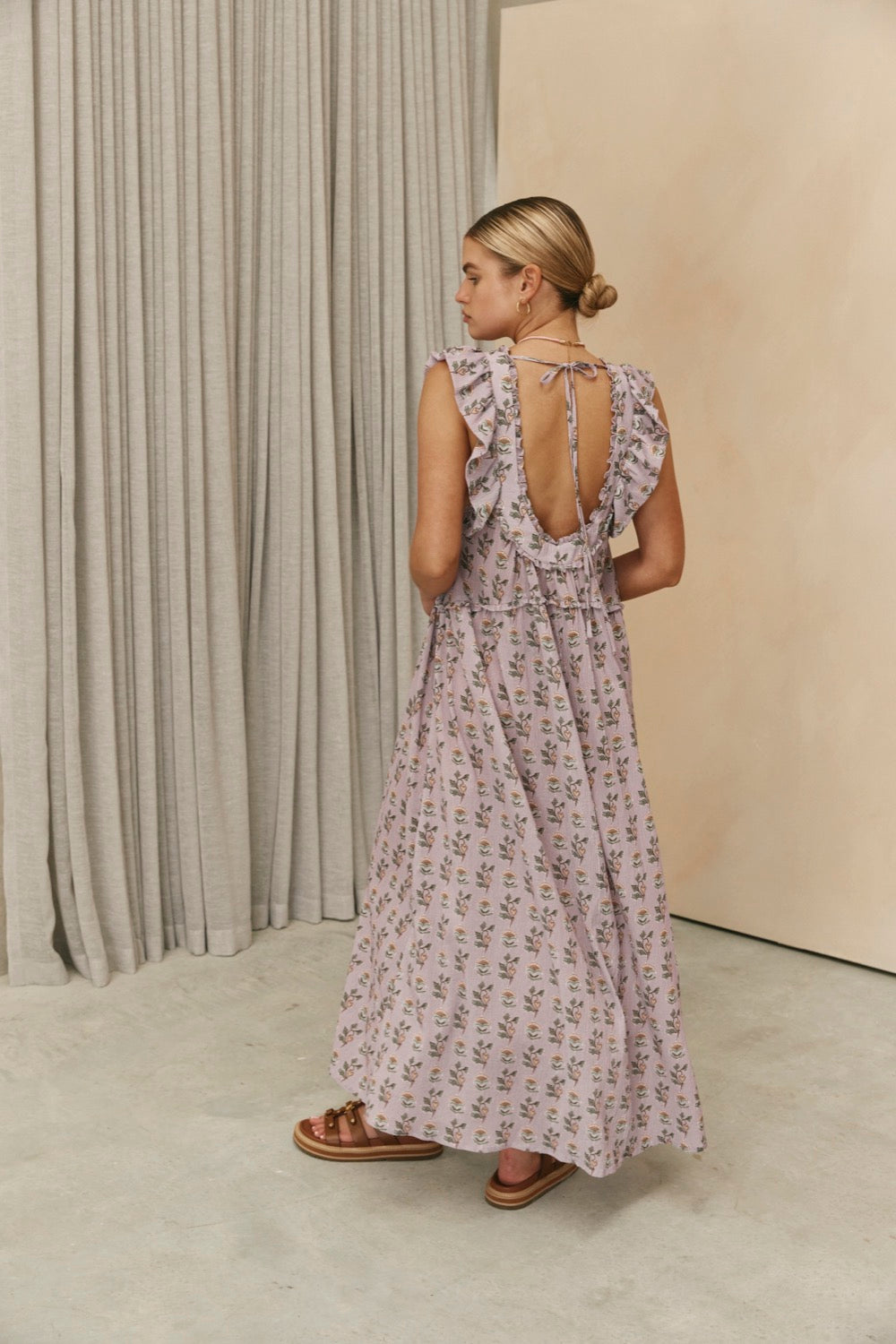 Yasminah Smock Midi Dress Lilac
