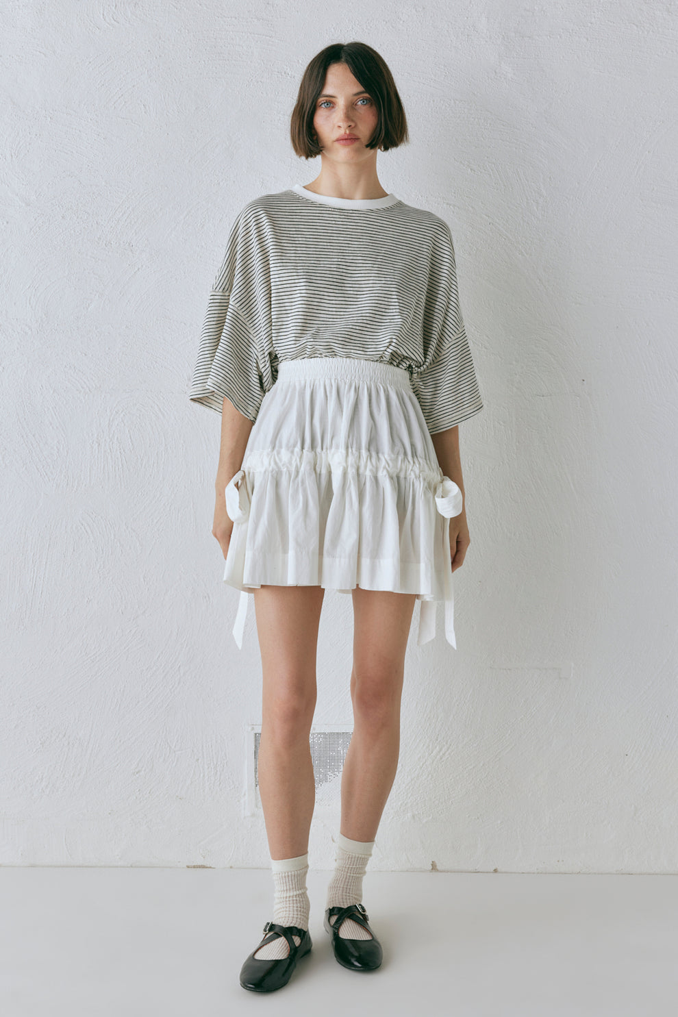 Lily Mini Skirt White – VRG GRL Lily Mini Skirt White – VRG GRL