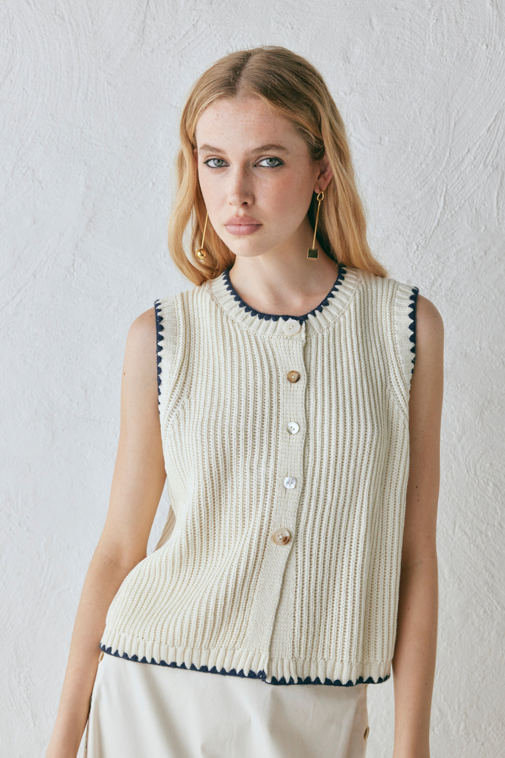 Alek Knit Vest Cream - size:Lucy:S