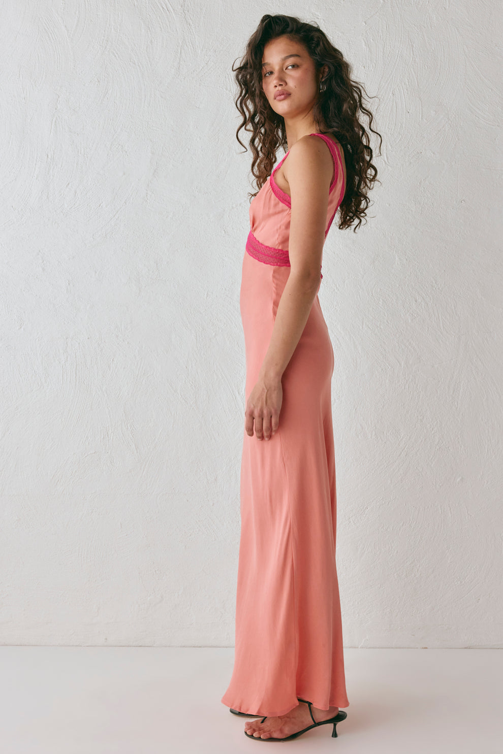 meet on the dancefloor sequin maxi dress Meet On The Dancefloor Sequin Maxi Dress - Black