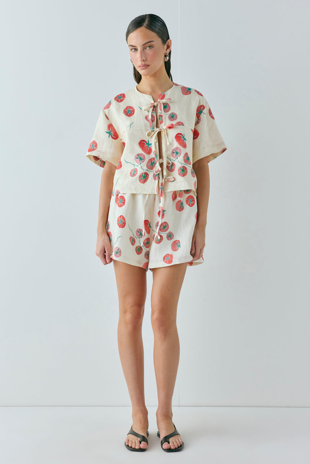 Annika Linen Shorts Roma VRG GRL annika-linen-shorts-roma-vrg-grl