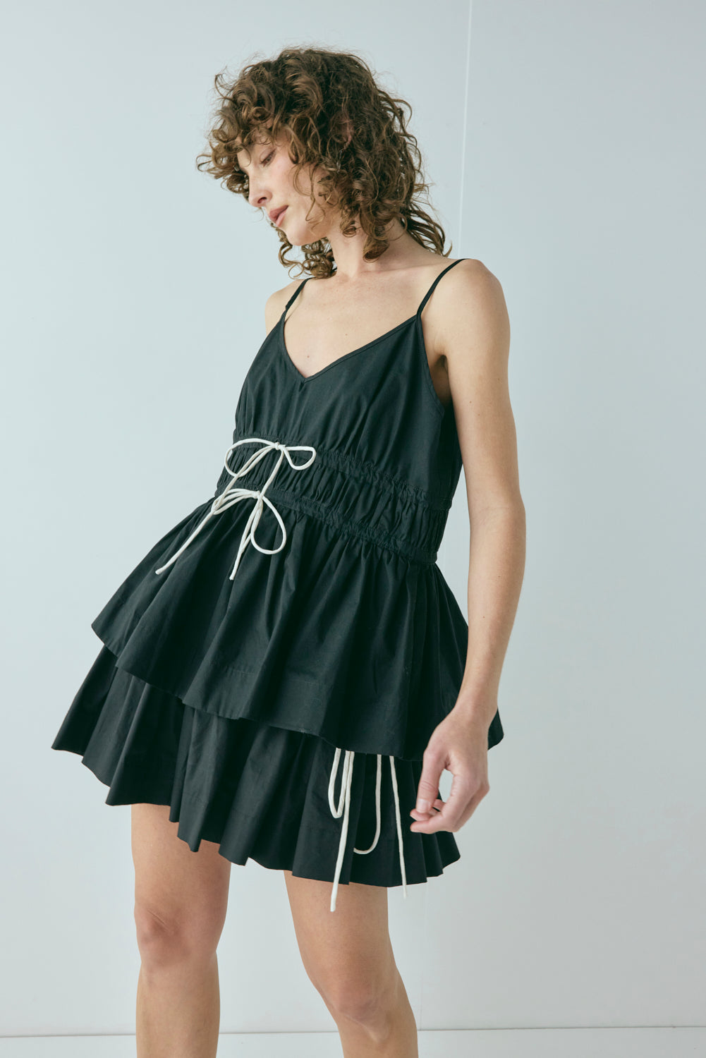 Vada Mini Skirt Black