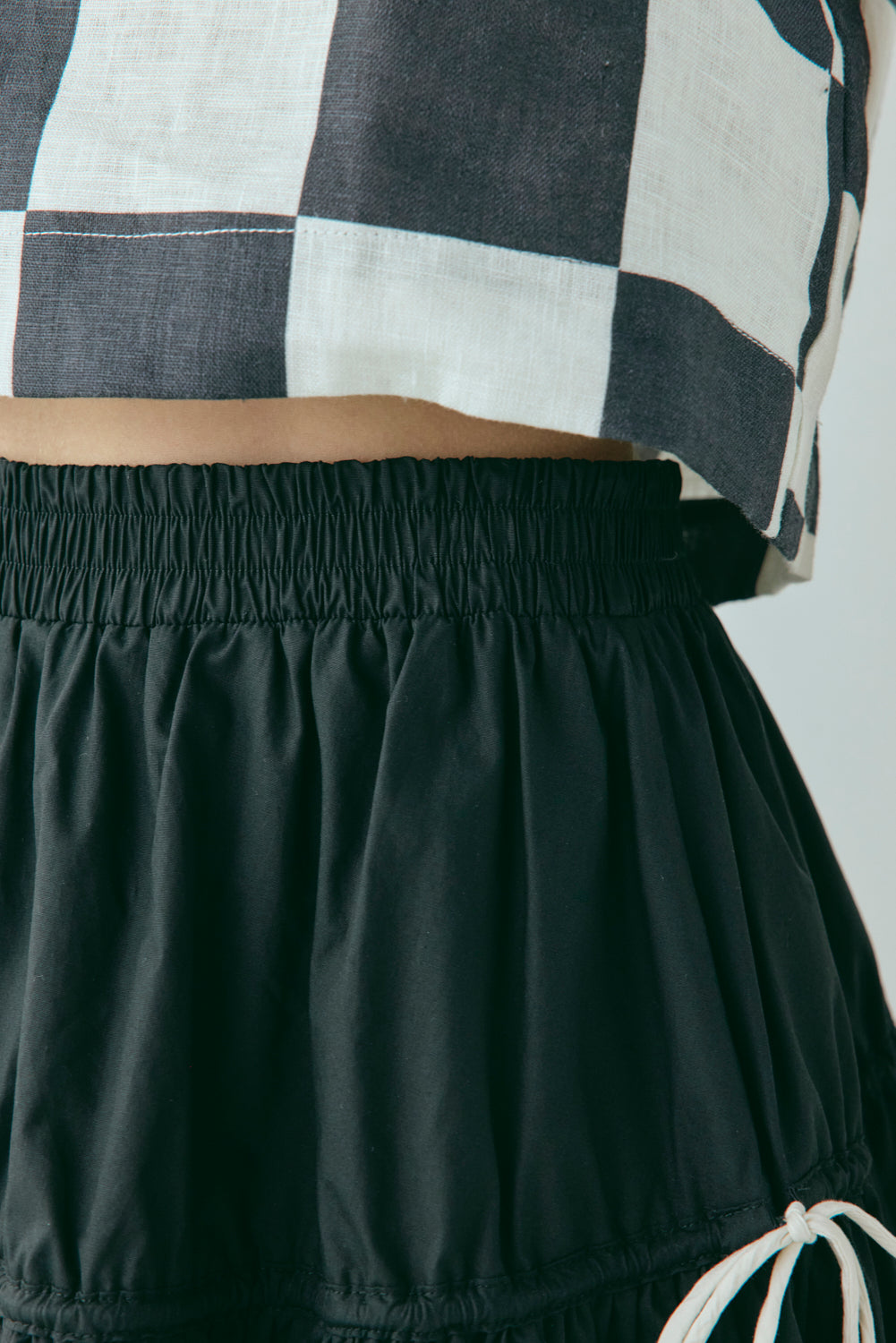 Vada Mini Skirt Black