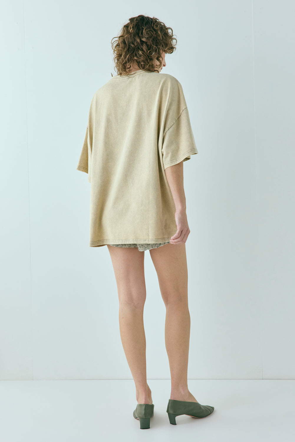 Willow Tee Sand