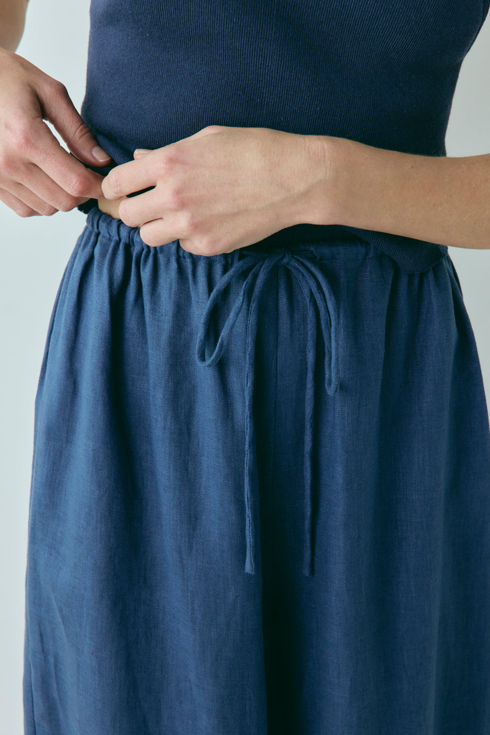 Raya Linen Pants Navy