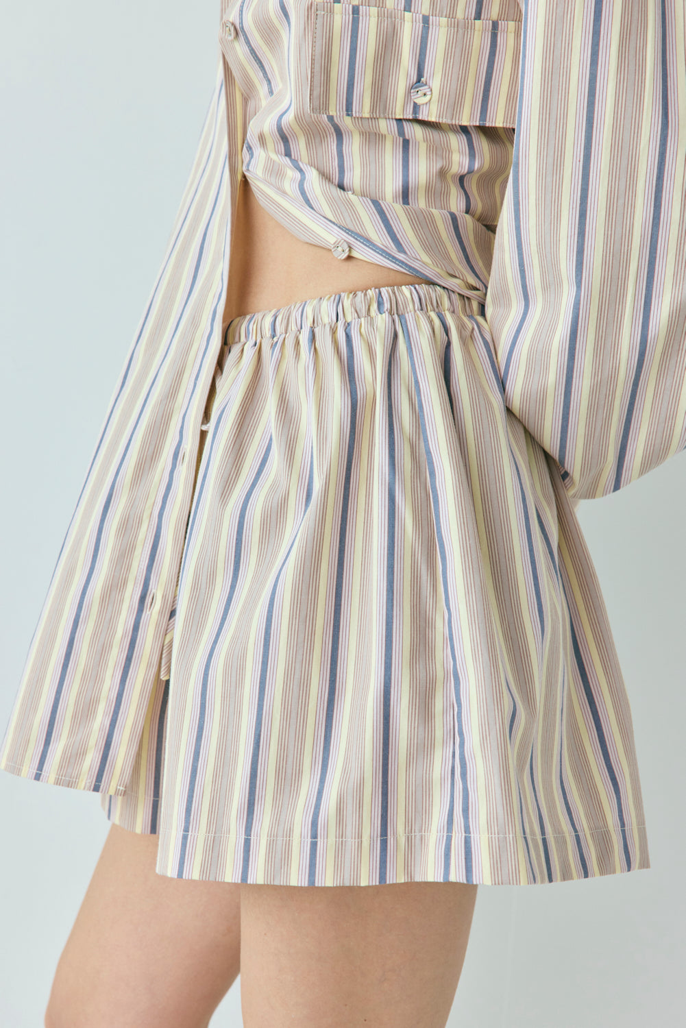 Annika Shorts Butter Stripe