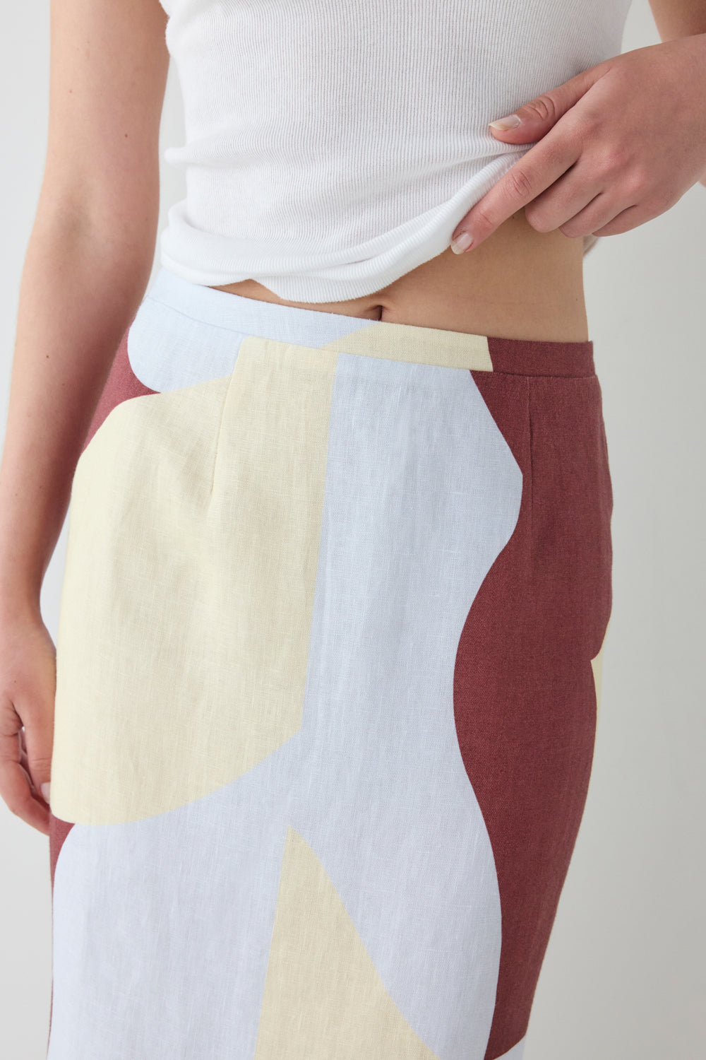 Devyn Linen Midi Skirt Muna