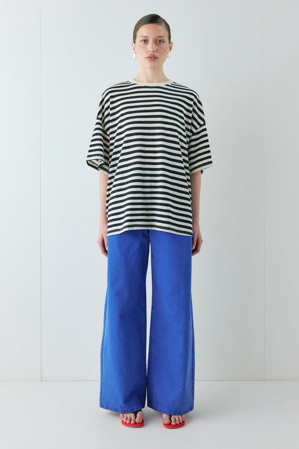 Willow Tee Black Stripe