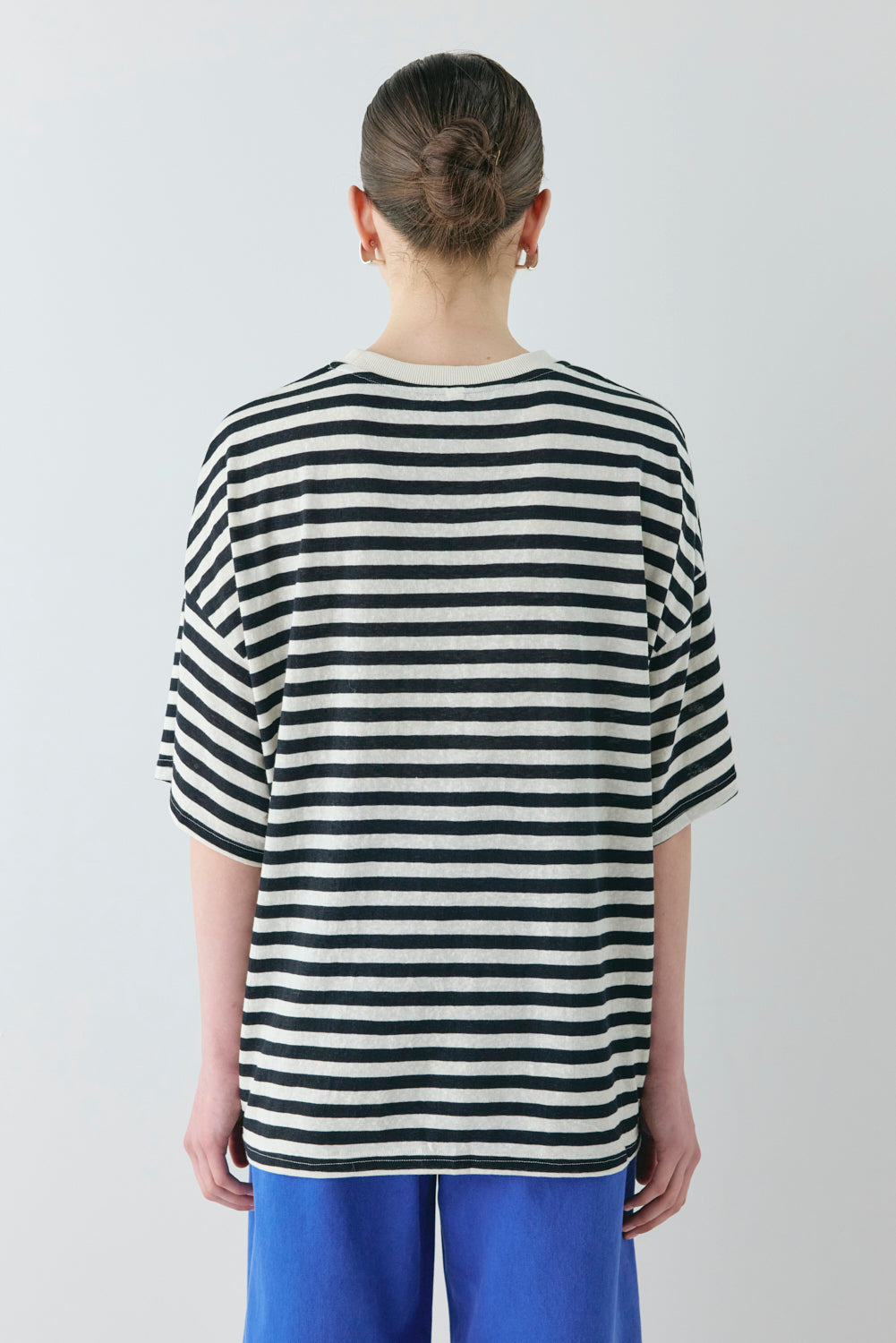 Willow Tee Black Stripe