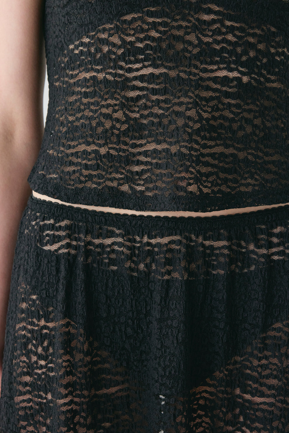 Alexis Lace Top Black