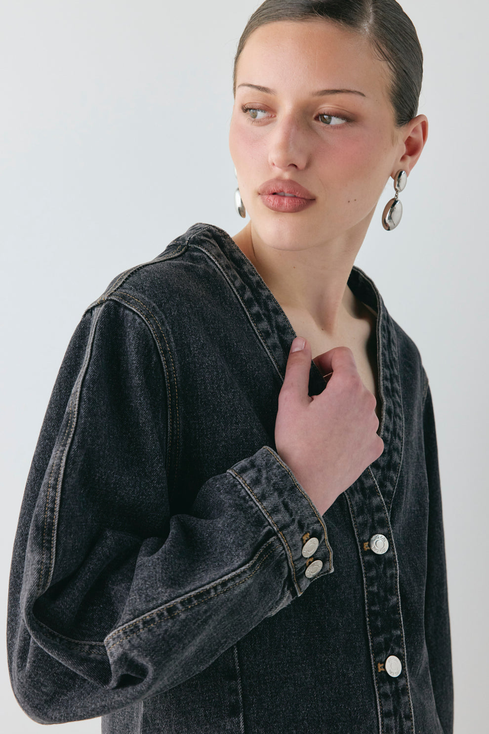 Vivien Denim Jacket Washed Black