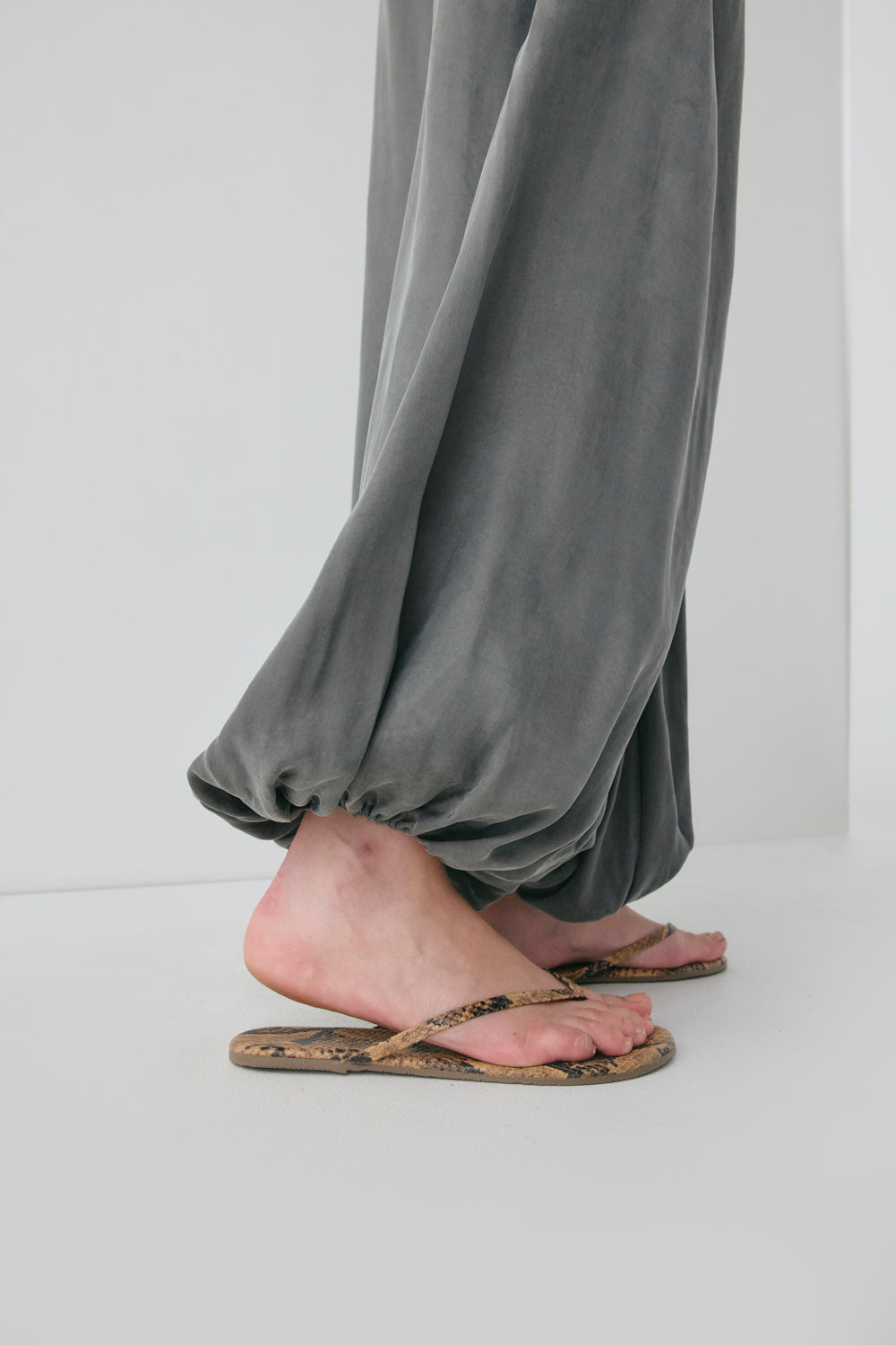 Tara Pants Slate