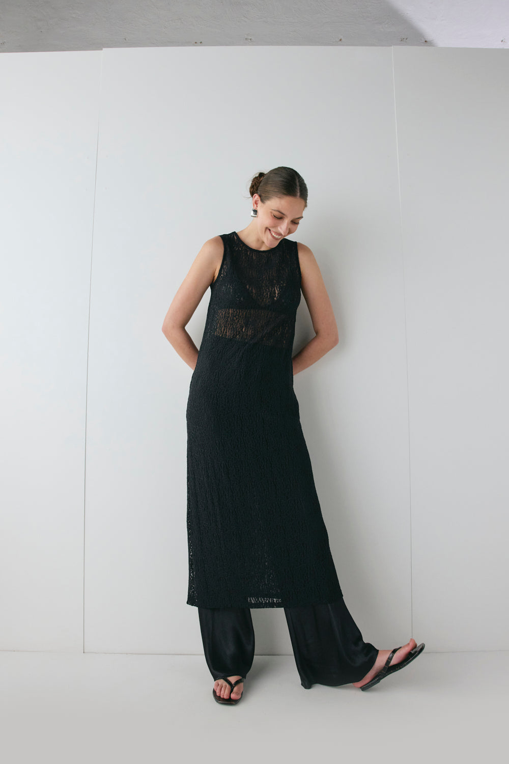 Estelle Lace Midi Dress Black