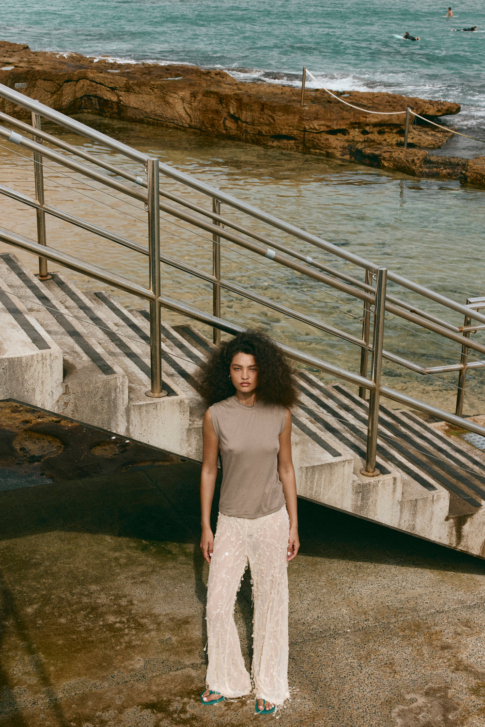 Sia Sequin Pants Cream 