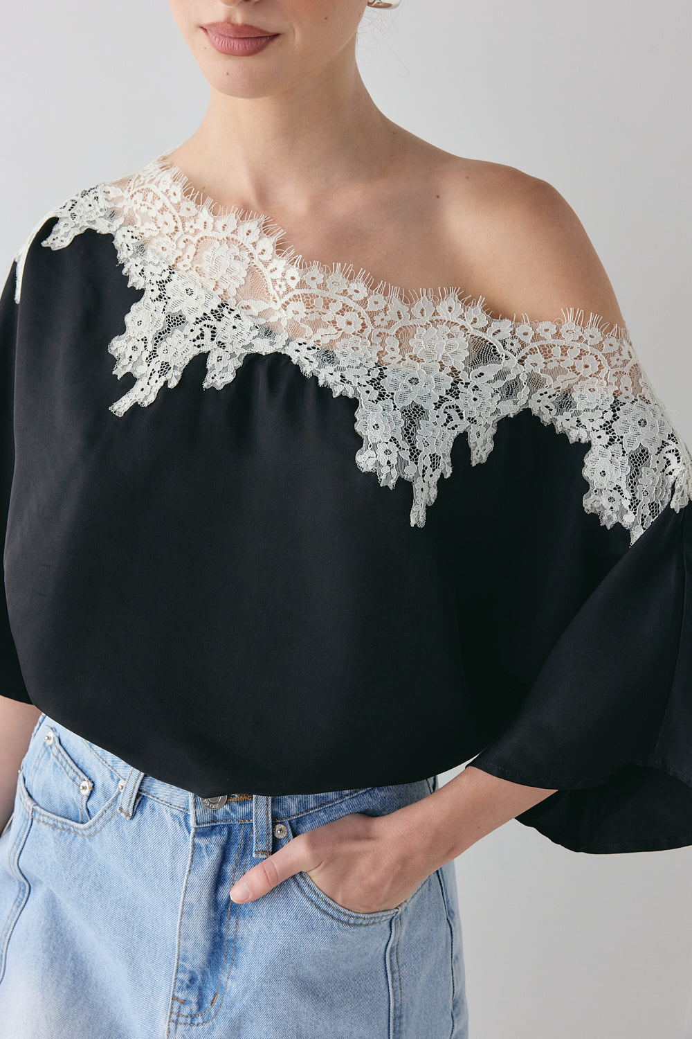 Miette Lace Top Black
