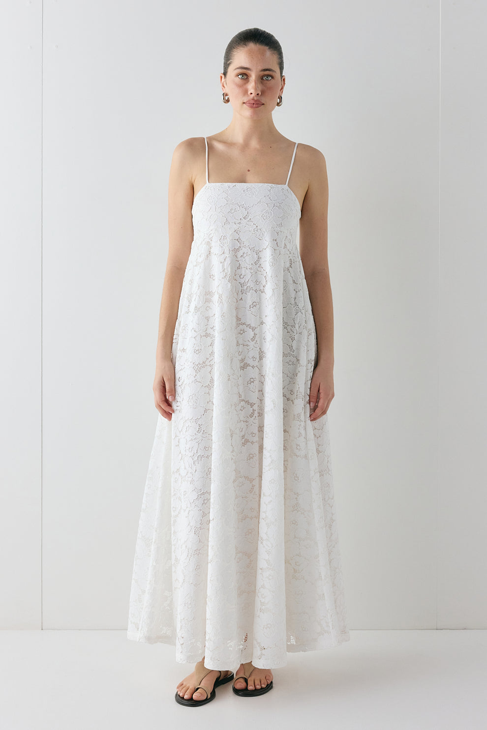 Bianca Lace Maxi Dress White - size:Ruby:AU 6 / US 2