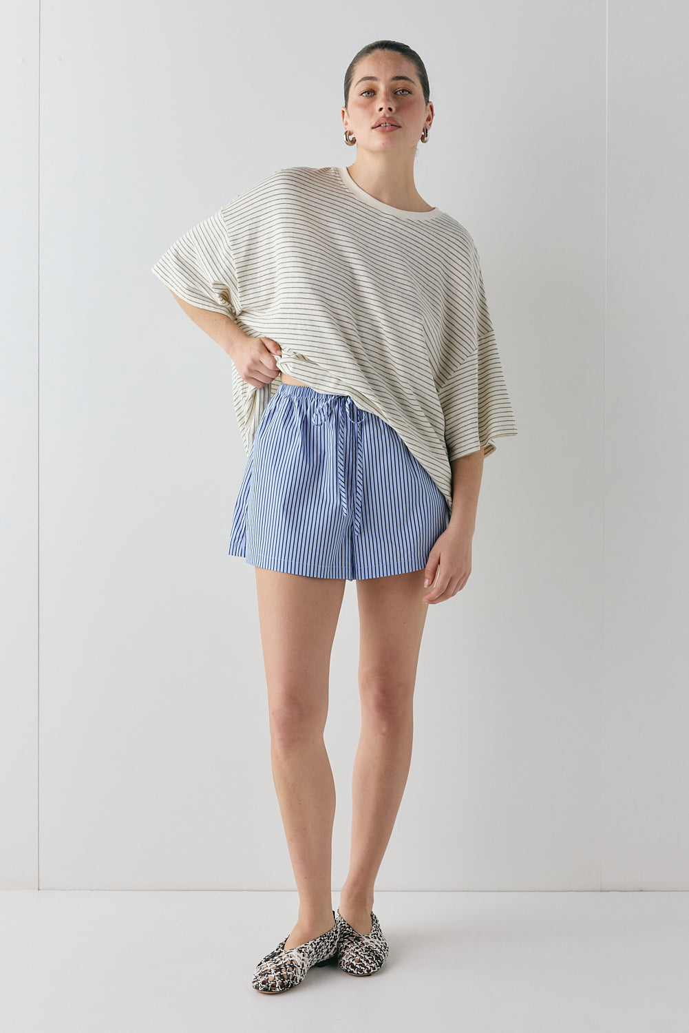 Annika Shorts Blue Stripe - size:Ruby:AU 6 / US 4