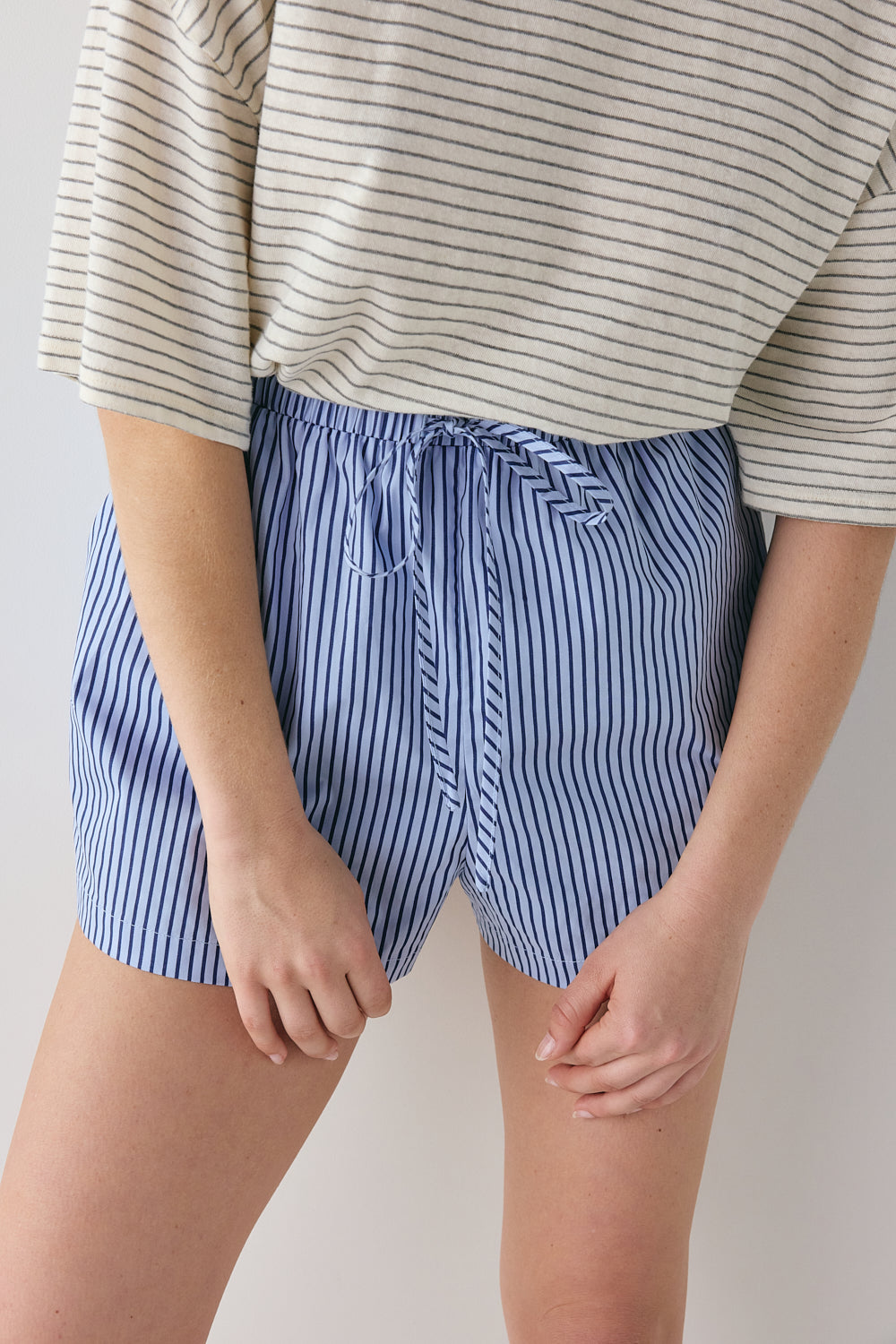 Annika Shorts Blue Stripe
