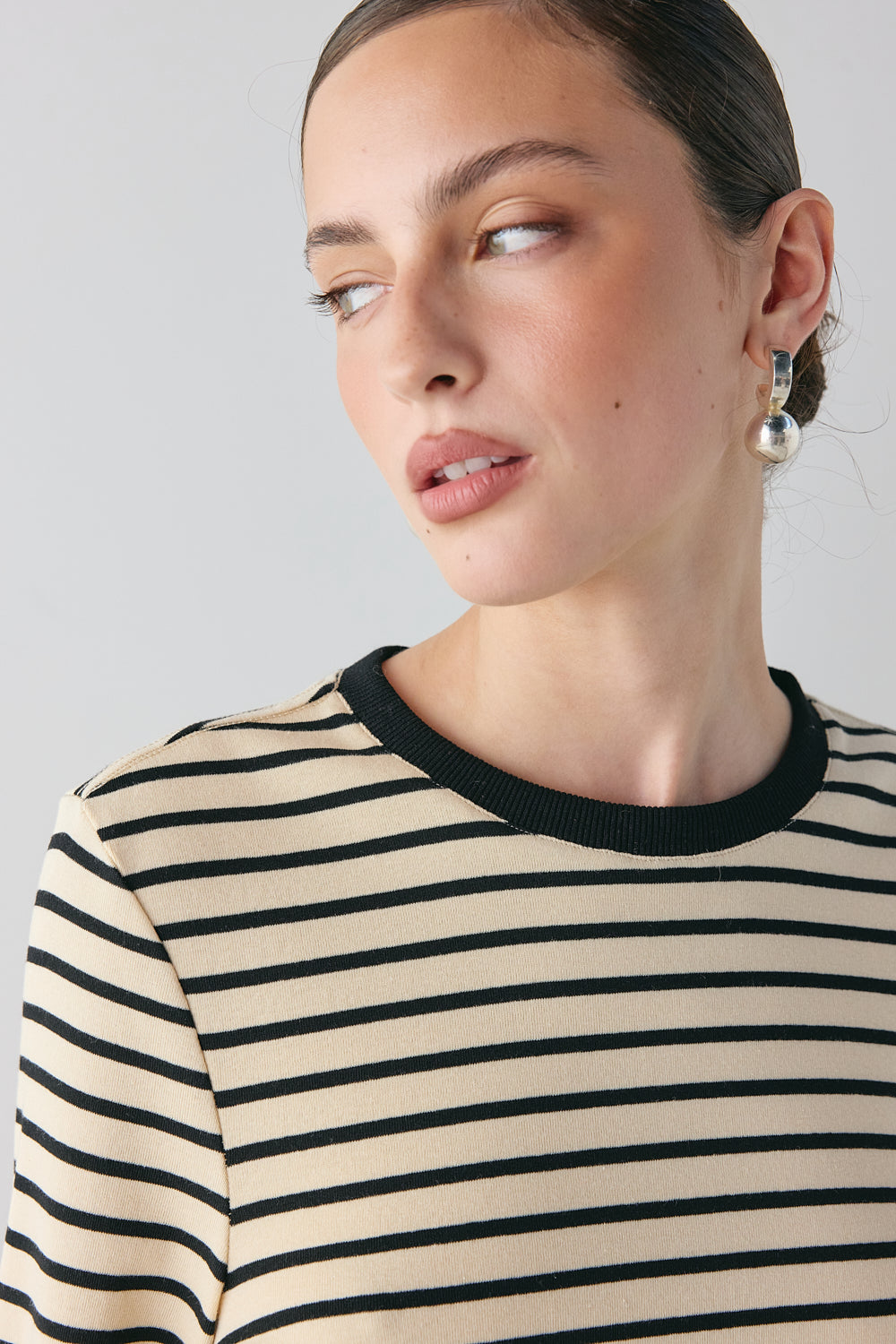 Max Top Black Stripe