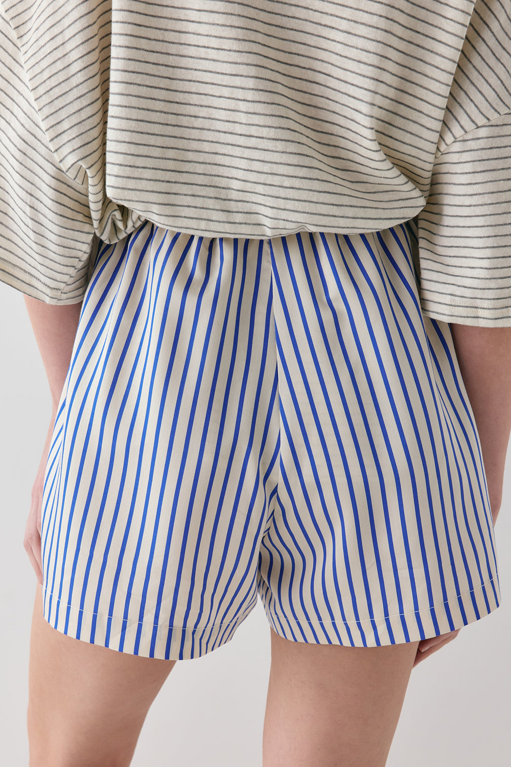 Annika Shorts Cobalt Stripe