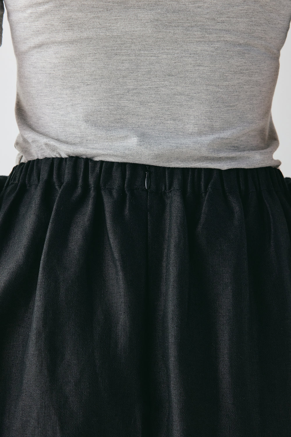 Daphne Linen Midi Skirt Black