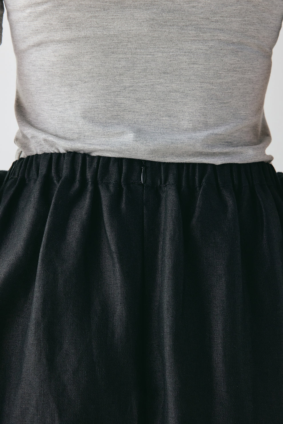 Daphne Linen Midi Skirt Black