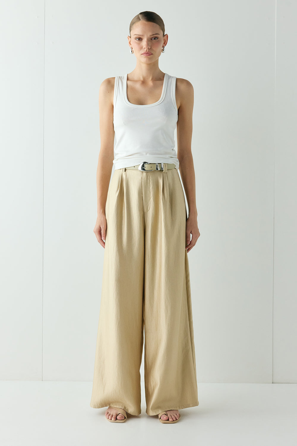 Skye Pants Gold - size:Kjnara:AU 6 / US 2