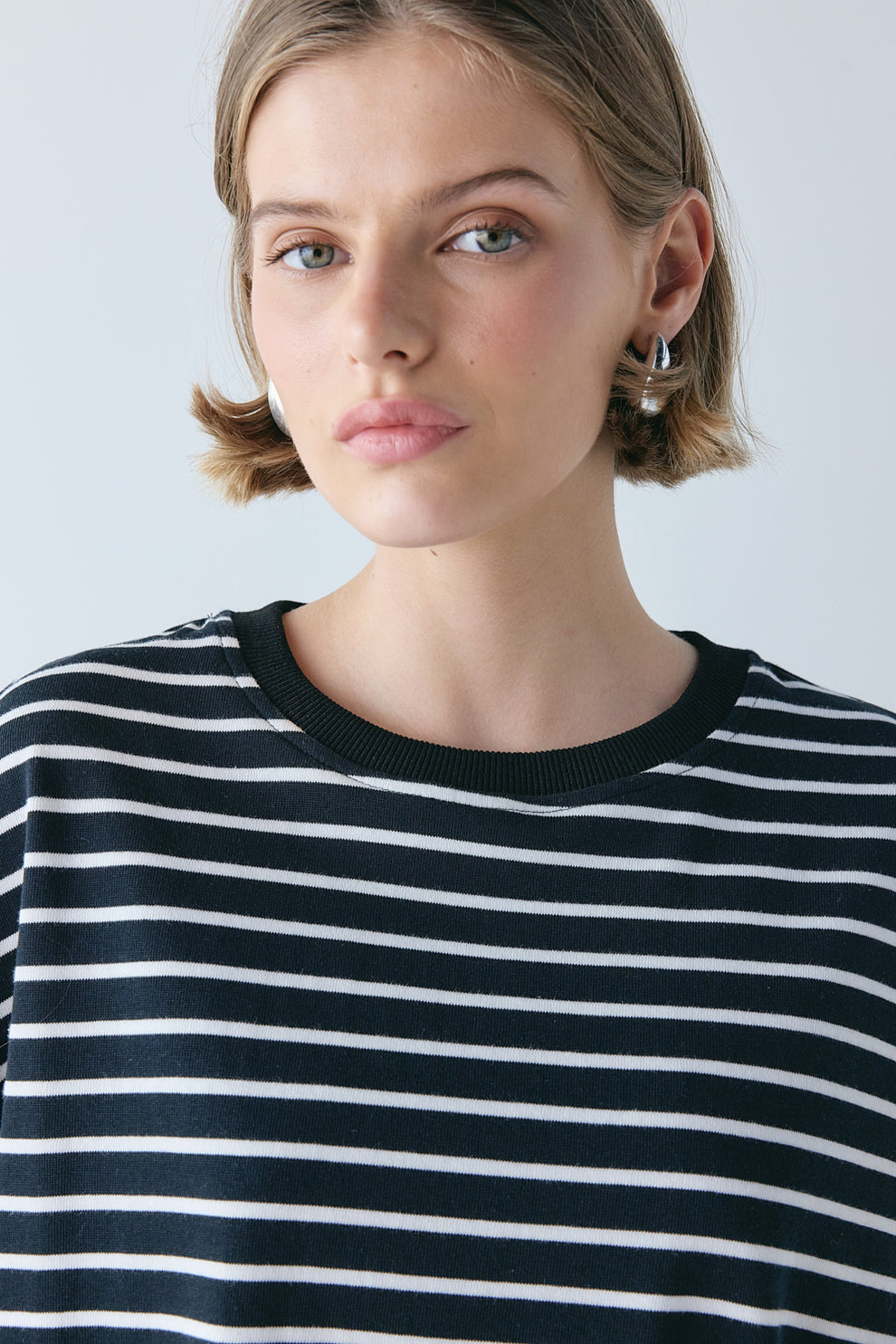 Willow Tee White Stripe