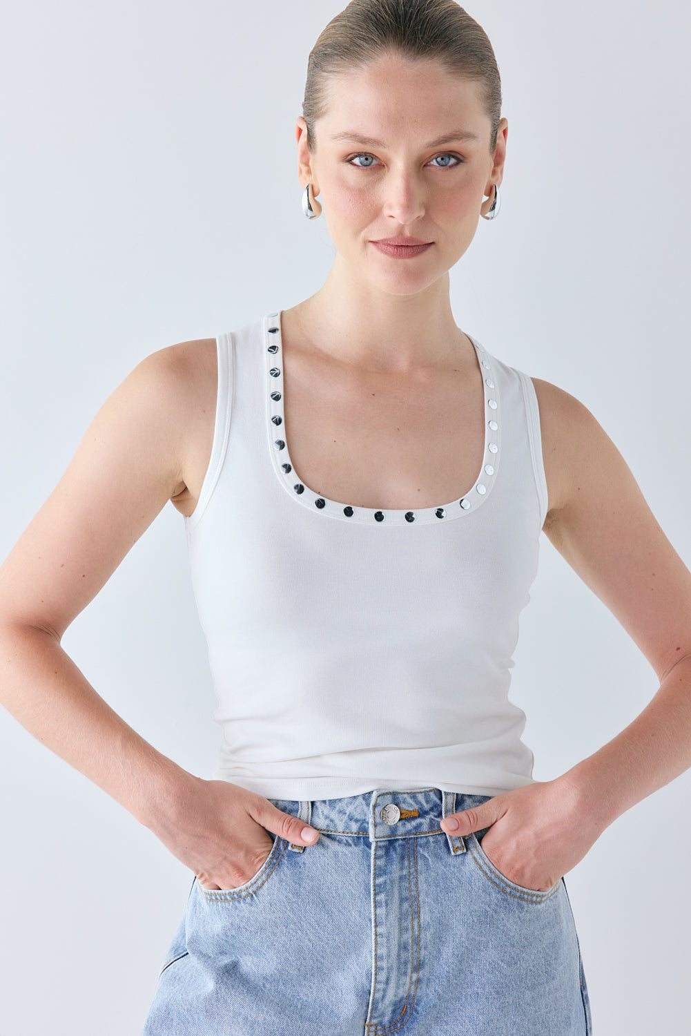 Cora Studded Tank White - size:Justine:AU 8 / US 4