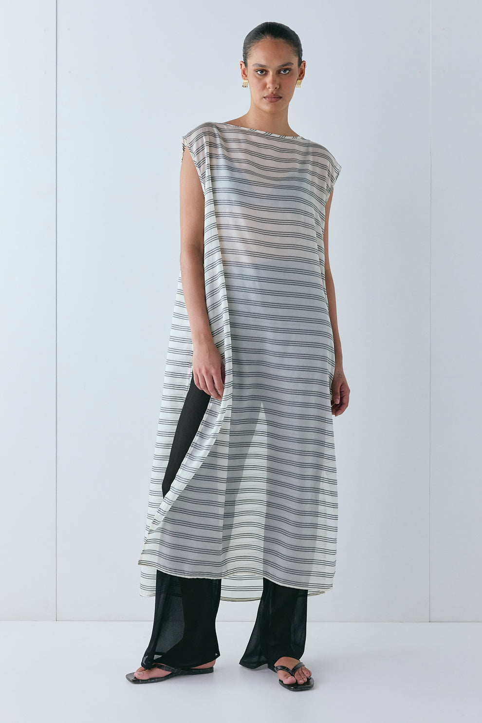 Solaire Sheer Maxi Dress Stripe - size:Em:AU 6 / US 2