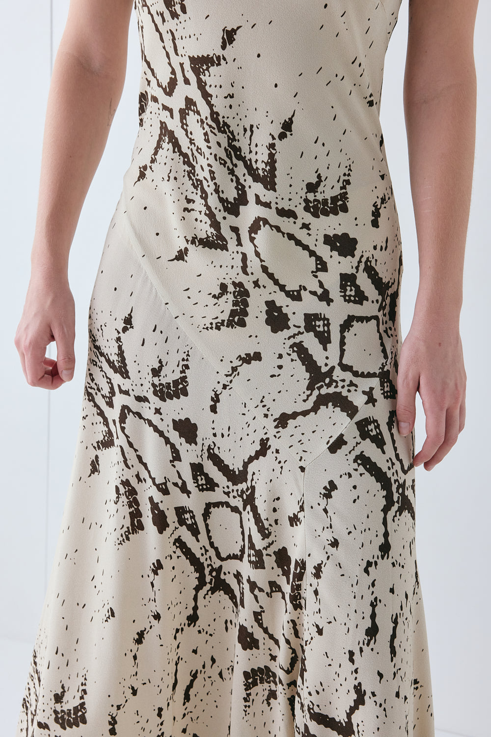 Alora Maxi Dress Snake 
