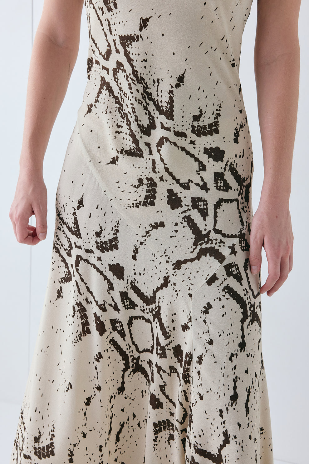 Alora Maxi Dress Snake 