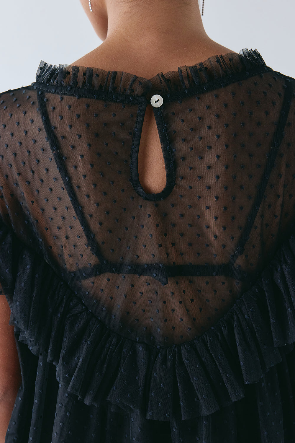 Viola Sheer Tunic Black – VRG GRL