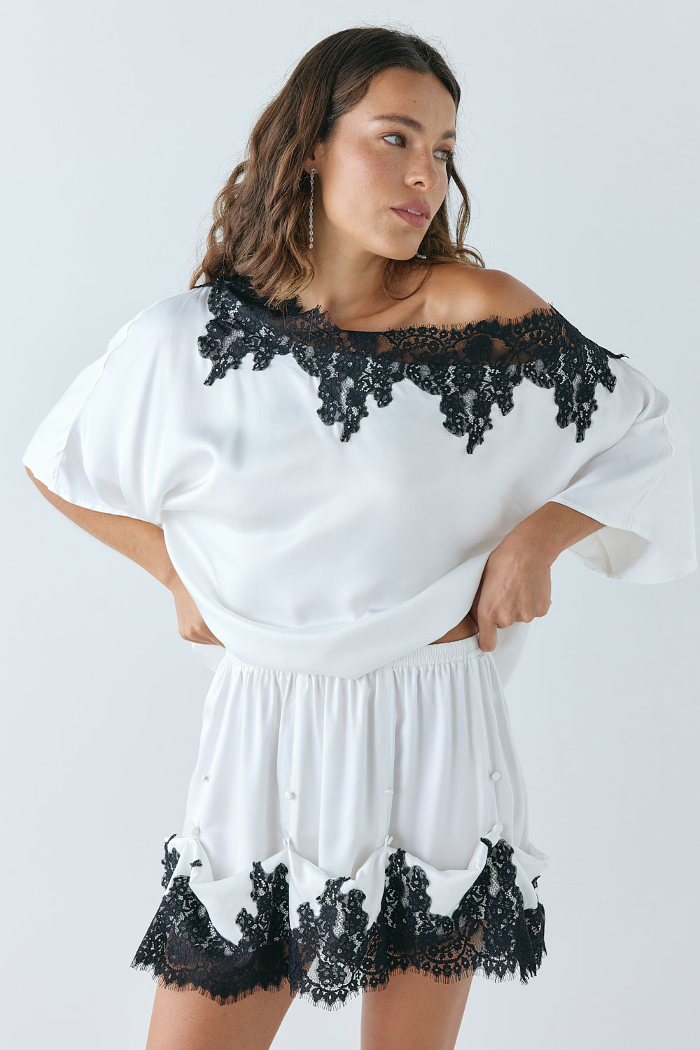 Thea Lace Skirt White