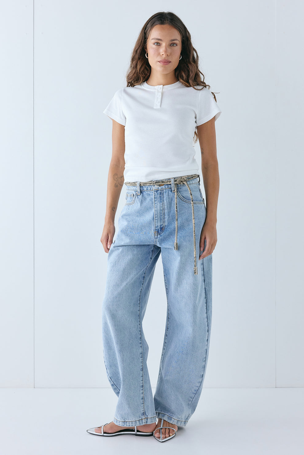 Lui Tee White