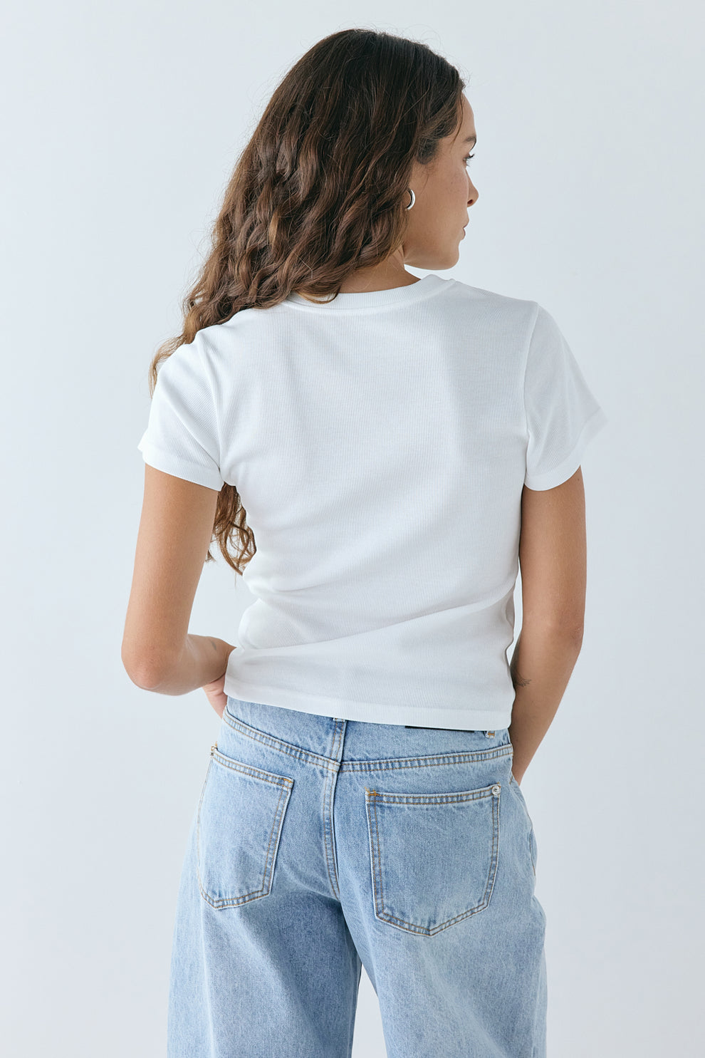 Lui Tee White
