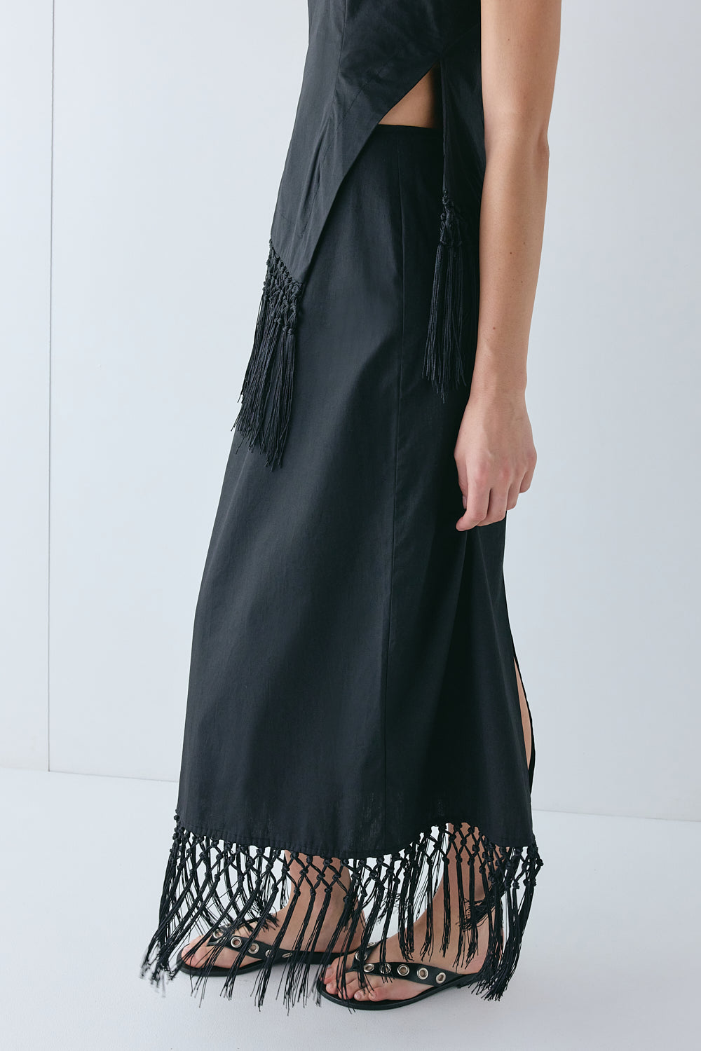 Billie Midi Skirt Black