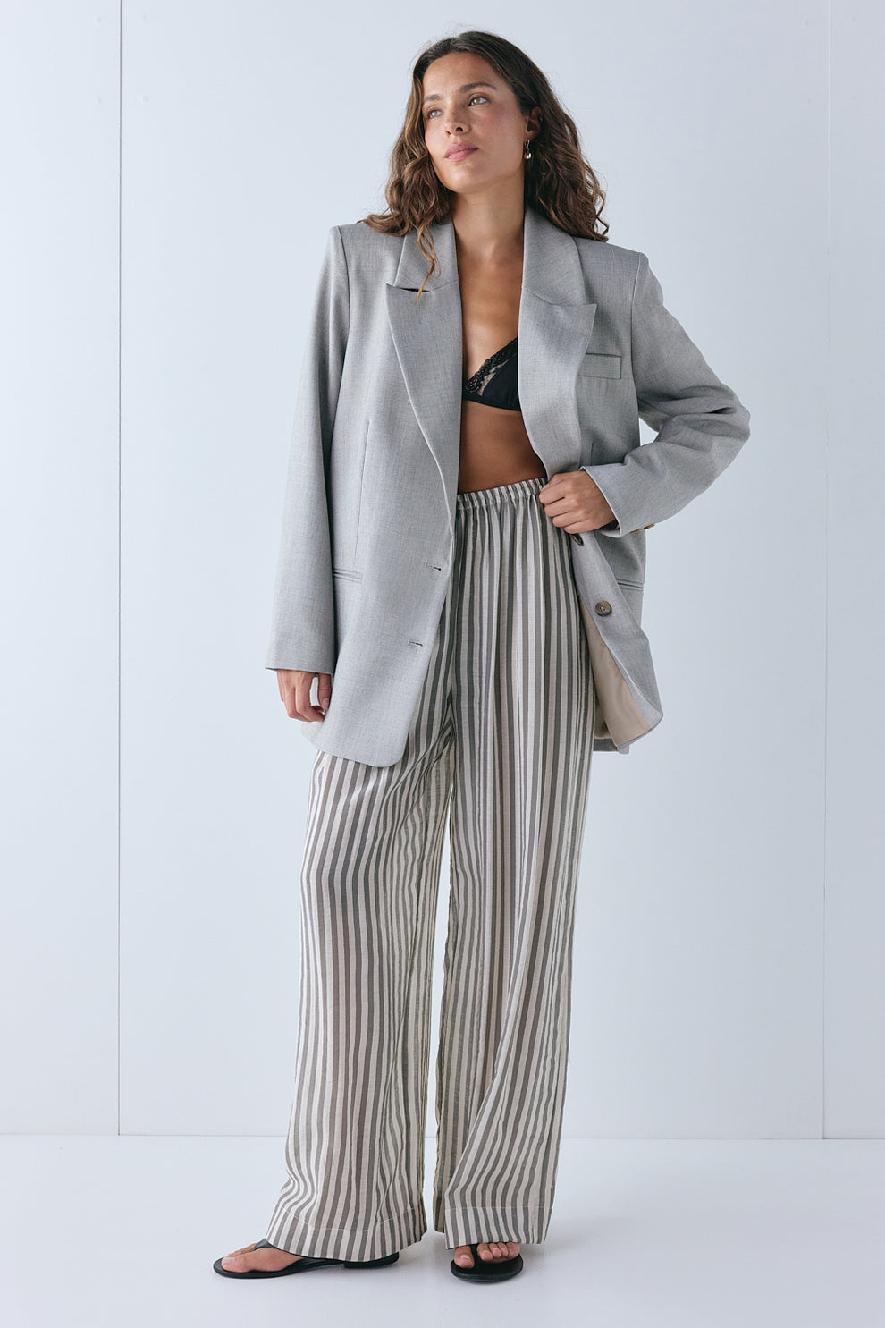 Clayton Blazer Feather Grey