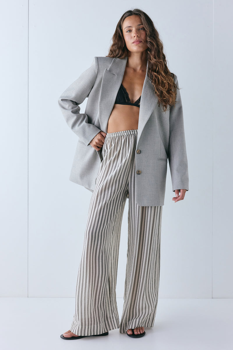 Raya Pants Grey Stripe