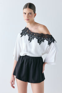 Juno Shorts Black Pinstripe