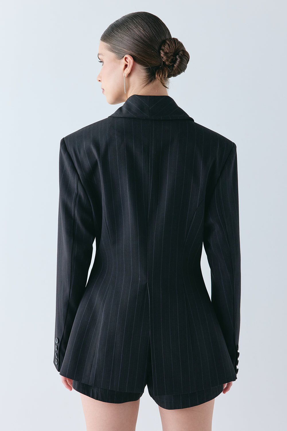 Yara Blazer Black Pinstripe 