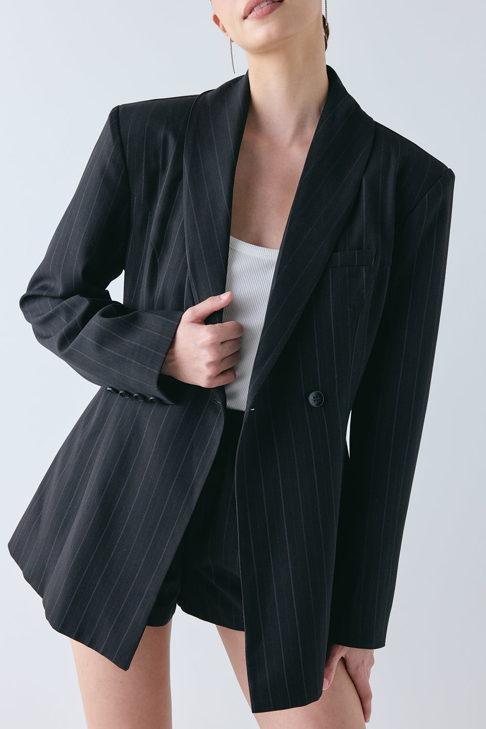Yara Blazer Black Pinstripe - size:Miah:AU 6 / US 2